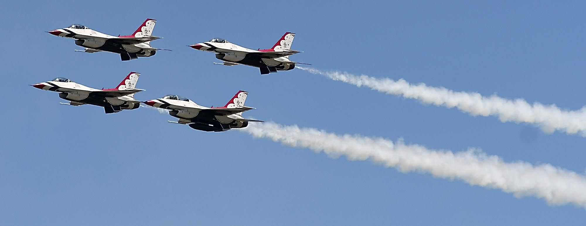 Thunderbirds arrive 5